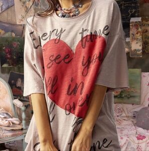 100% Cotton Free Style Heart Graphic T-Shirt Boho Top XL read !